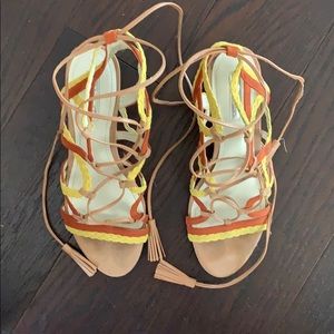 BCBGeneration Tie up wedges